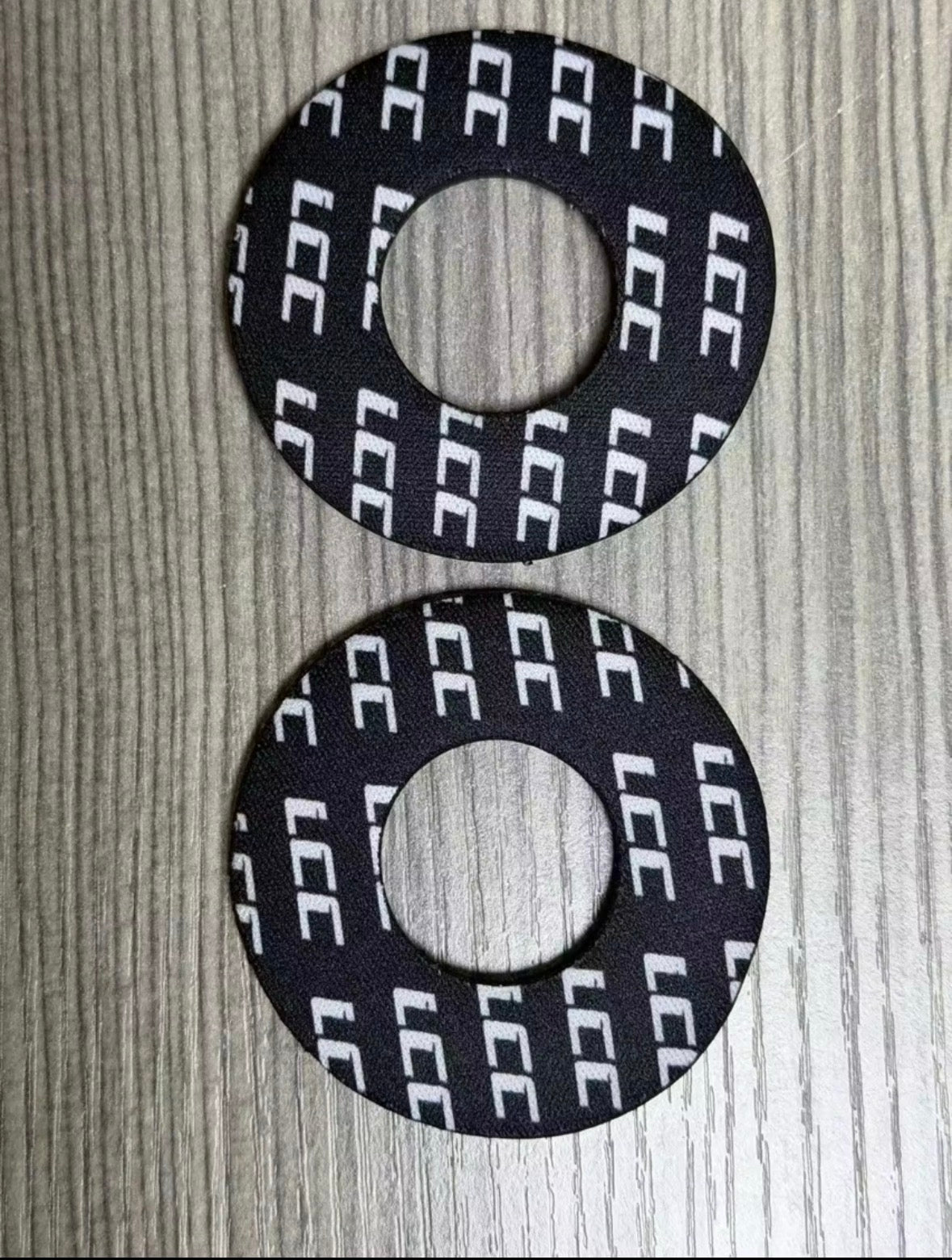 Lcc grip donuts